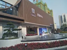 老城区 秀湖昱景三房60.6万