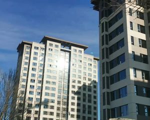 4中新小区精装三居全明户型诚心出售看房方便