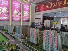 兴盛国际花园二期A区,诚心卖,产权在手,价钱可议