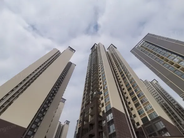 鹤山越秀星汇名庭