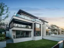 礼嘉香港置地合院别墅大端户!大花园!180平!3+2结构!