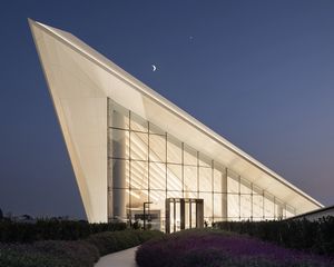 星河WORLD二期4室2厅西南
