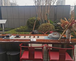 金科中梁美院4室2厅东南