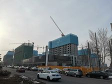 急售云麓公馆毛坯两室中间层