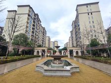 龙光普罗旺斯4室2厅2卫南北朝向62.00万元/套出售