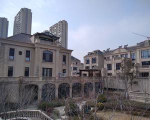 白鹭金岸证过二带车位,凤凰楼层