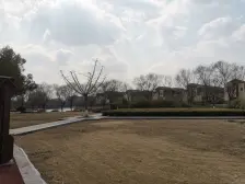 低总价联排别墅,卧室全朝南,带南北花园地下室