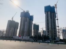 万象府 带车位 价格可谈 小高层 温馨三室 随时看房