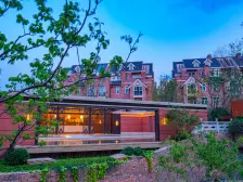 北看山体南北双院紧靠北门出行便利