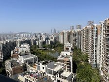 天池山小区5室2厅东南南西南