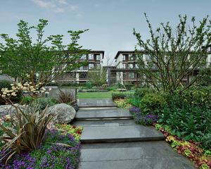 湖光里院4室2厅南