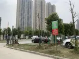 周边地面停车场