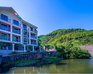 【天然居山庄】| 宁波市鄞州区东吴镇天然居山庄5幢13号203室的不动产