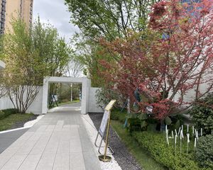 国宾上林栖3室2厅东南