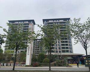 西樾锦宸4室2厅南北