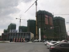 金地格林云上3室2厅南