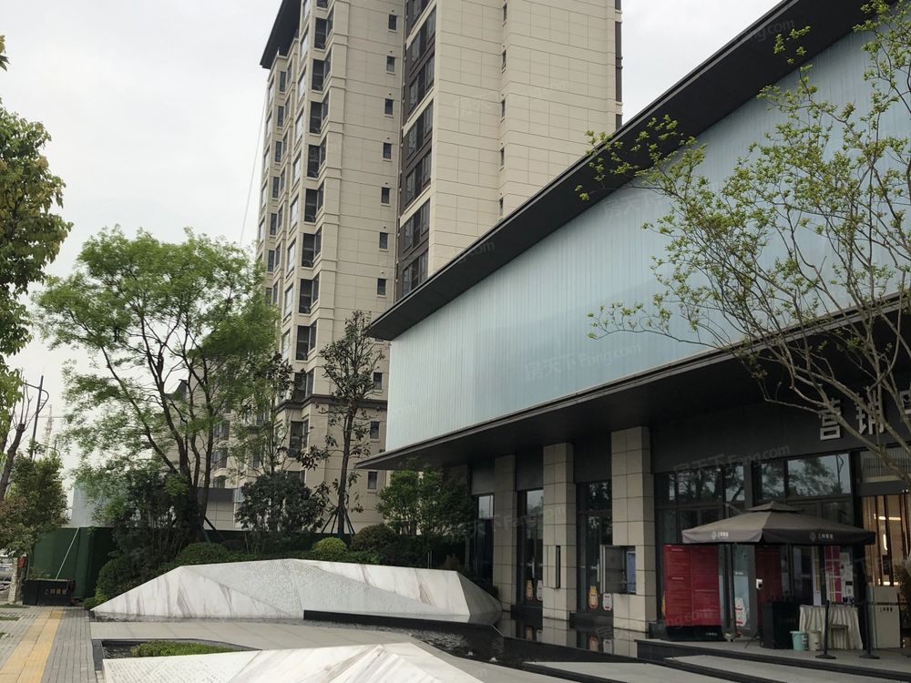 小区相关图