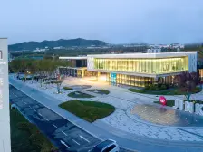 金州轻轨站新房,洋房小区 户型方正