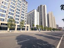 中铁城颐湖题院3室2厅东南