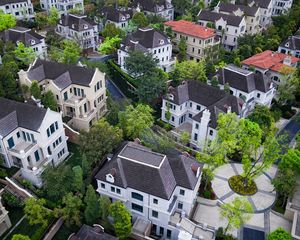 龙湖舜山府4室3厅南