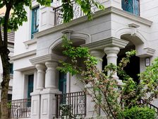 龙湖舜山府 6室2厅 东南