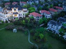 龙湖舜山府 4室3厅 东南