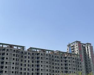 邦泰宽语二期4室1厅南北