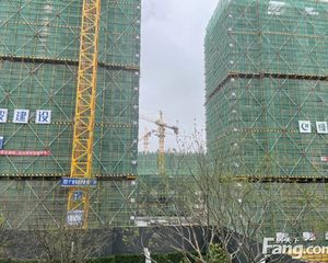 户型方正;采光通风好,环境优美。小区品质好