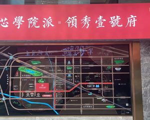 小区新电梯小高层,全天采光,户型方正,卫生间带窗户