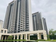 精装修有车位孔子海达万象汇方便观景好房