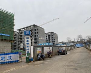 次新小区纯洋房碧桂园阅山镜四房两卫背靠天际岭