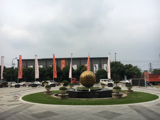 香江·悦湖春天周边配套