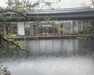 东方颂4室2厅南