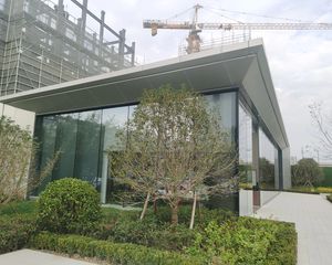 地铁3号线旁,新小区,户型好,楼层佳,全线江景