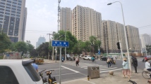 滨江·中心区休门与民生路交口