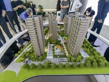 上海西站地铁口100米+三轨交汇+2025年10月交房