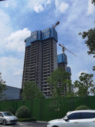 美的·云樾实景图