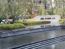 交通便利 配套全 大一室 诚心卖