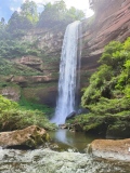 芸峰时代峰汇四面山景区