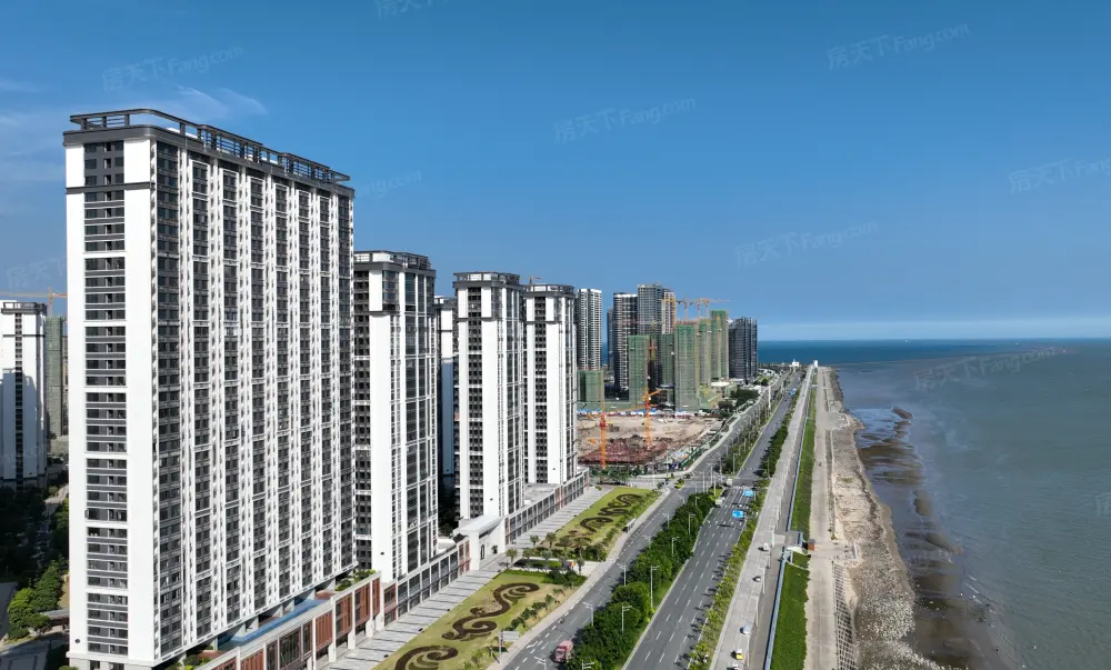 中空三层复式 赠送50平私人大露台,汕头龙湖东海岸海璟天翡二手房 六