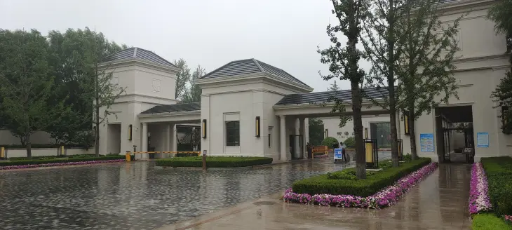 御汤山实景图