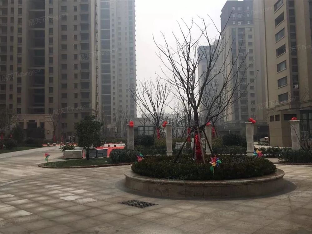小区相关图