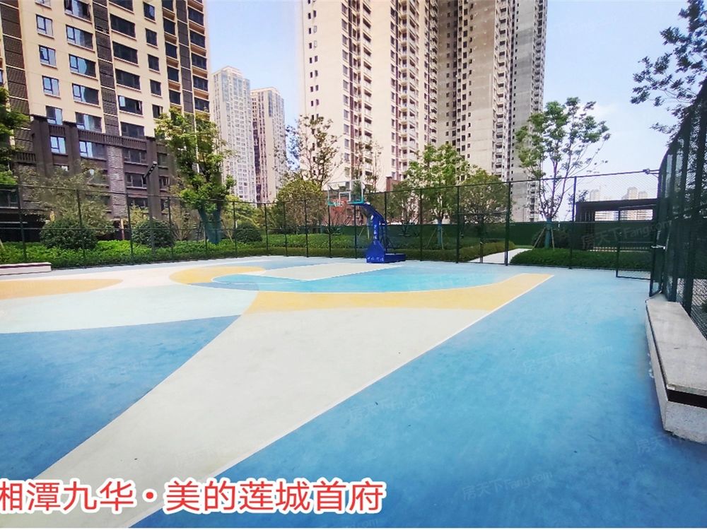小区相关图