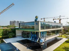 ���Ͻ�Ͷ���ڳ�����