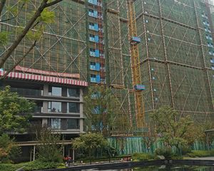 绿城·凤栖鹭鸣4室1厅南
