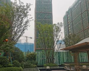 绿城·凤栖鹭鸣5室2厅东南南