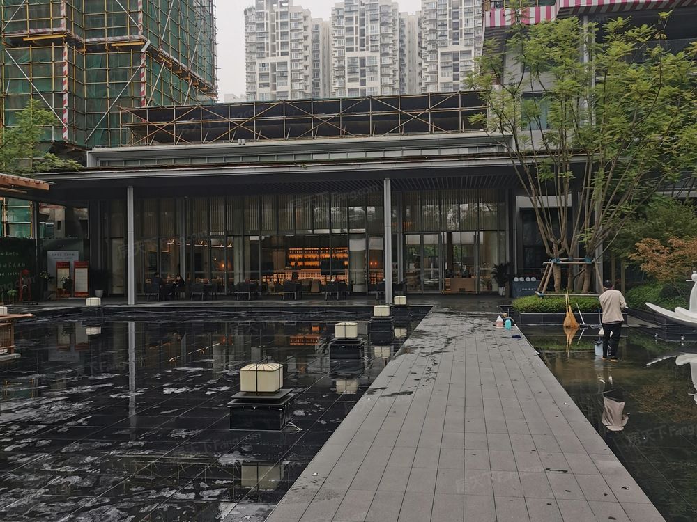 小区相关图