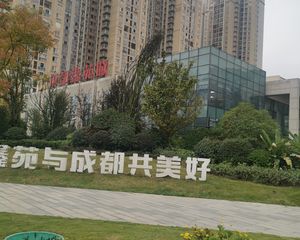 鑫苑璟和名邸4室2厅东南