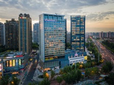 二期精装双南中区楼层,正观水景大花园,角度佳视野宽