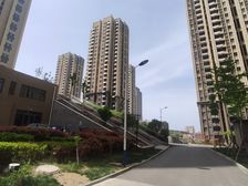 建城丽都电梯房+低楼层+精装修+房证满二年